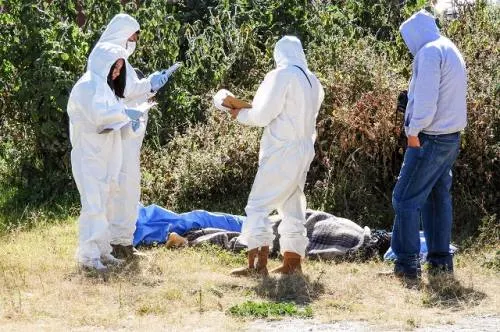 Encuentran encobijado a hombre en la colonia Santa Lucía