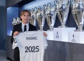 Luka Modric renueva contrato con el Real Madrid hasta 2025