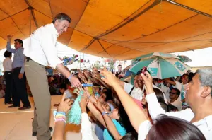 Tony Gali se reúne con dos mil vecinos de La Guadalupana