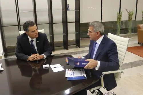 Tony Gali y Aníbal Gaviria establecen agenda común