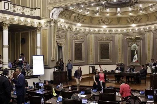 Aprueban incremento de 7.8 millones de pesos a bolsa de prerrogativas