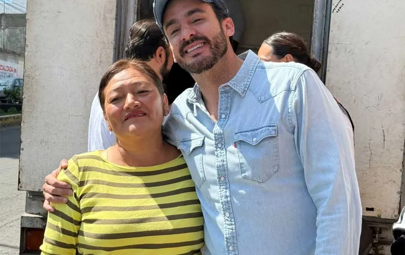 tono-lopez-canasta-del-ahorro-agua-santa