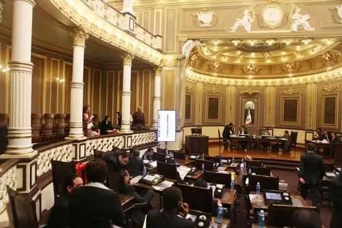 Comienza el espectáculo circense en el Congreso del Estado