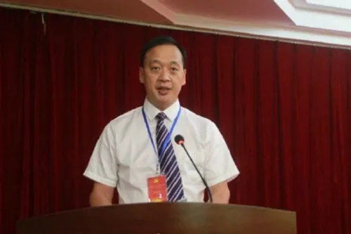 Fallece por coronavirus director del hospital de Wuhan, China