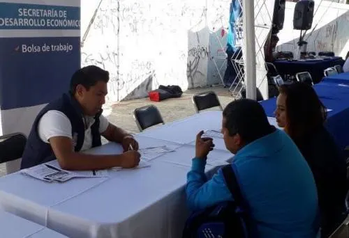 El ayuntamiento y City Market ofertan vacantes por apertura de empresa