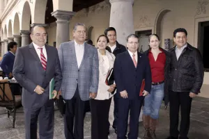 No cesan las grillas en el PRI (a 2 semanas de la elección)