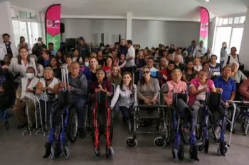 Realiza MariElise Budib segunda entrega masiva de aparatos ortopédicos 