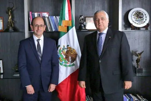 Se reúnen secretarios de Turismo, Miguel Torruco y Alejandro Cañedo, para coordinar trabajo
