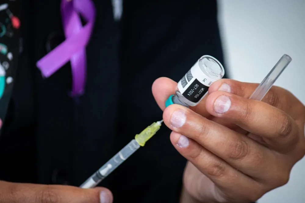 Secretaria de salud continúa con la campaña de vacunación básica para proteger a la infancia en Puebla
