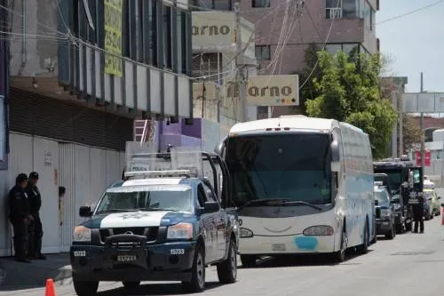 Tlacotepec y San Salvador El Seco son custodiadas por SSP y FEPADEP ante quema de urnas