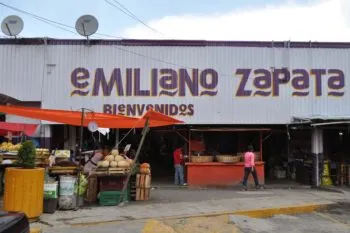 Establecerá Ayuntamiento mesa de trabajo con locatarios del mercado Zapata, por extorsión de “La 28”