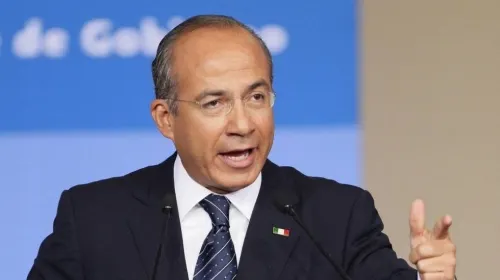Justicia no es un asunto de consultas sino de pruebas; respete mis derechos, pide Calderón a AMLO