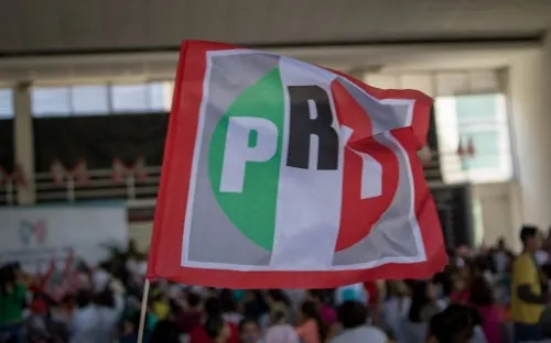 Marinistas retan a la Dirigencia del PRI