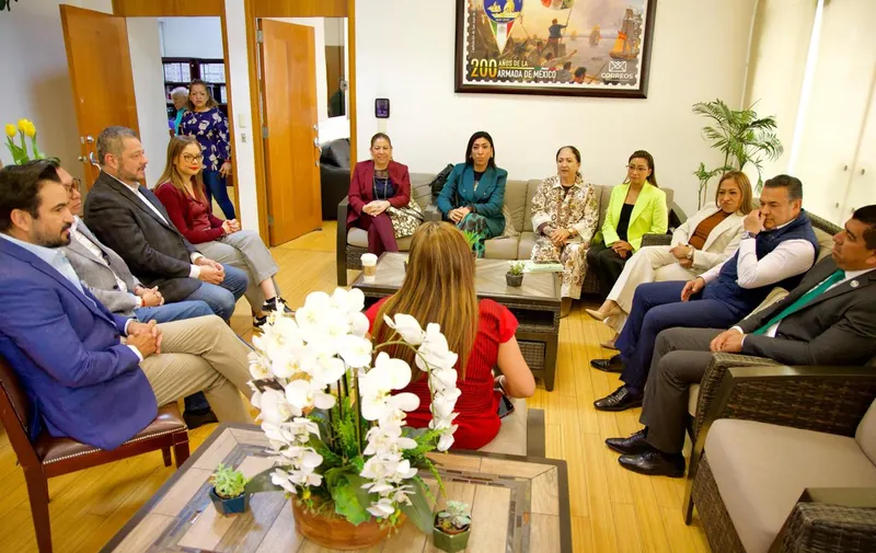 encuentro-metropolitano-diputados-bancadas-transformacion