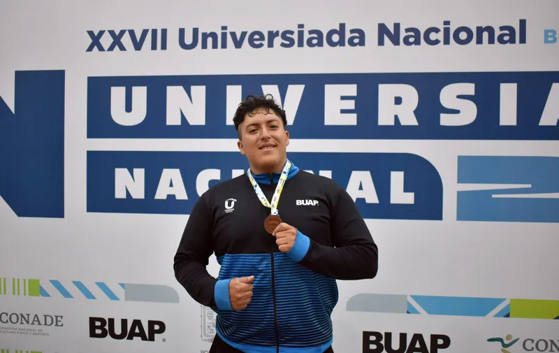 La lucha universitaria, kickboxing y levantamiento de pesas consiguen 27 preseas más para la BUAP