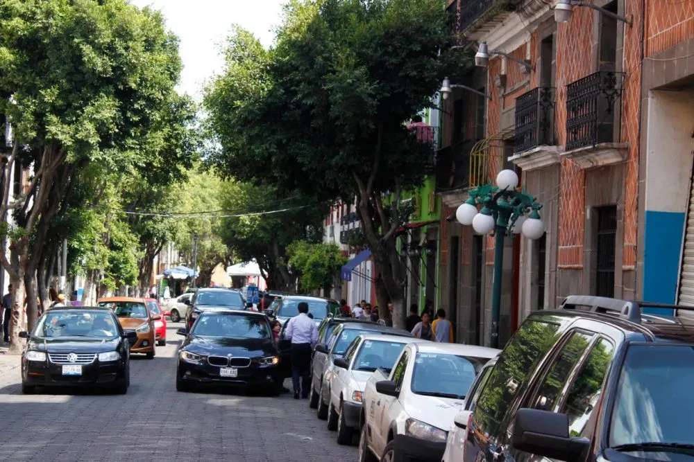 Autos estacionados centro