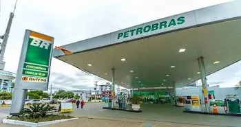 Bolsonaro fija fecha para que el combustible baje de precio en Brasil