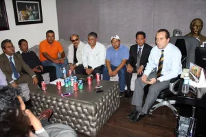 Se reúne presidente del Congreso con ediles auxiliares del municipio de Puebla