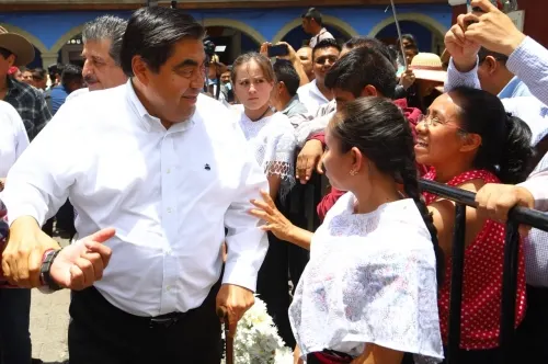 Seré el gobernador que rompa las formas tradicionales de hacer política: Miguel Barbosa