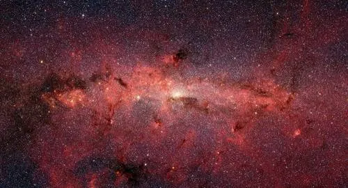 ¿Qué hay detrás del rastro de materia oscura en el centro de la Vía Láctea?