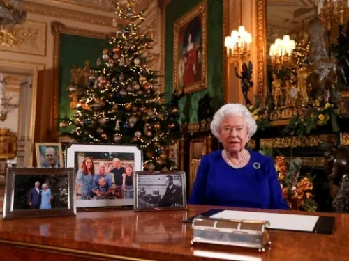 Aplaude reina Isabel II a jóvenes por “compromiso” ambiental