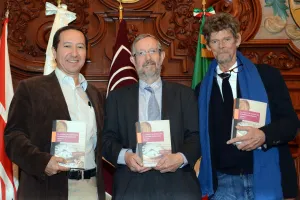 Presentan libro sobre la historia de la ANUIES