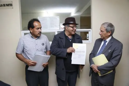 Cárdenas impugna decisión del IEE que rechazó su solicitud de ampliación de plazo para recabar firma
