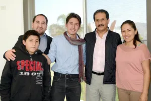 Agradecen padres de familia apoyo de la BUAP para localizar a su hijo