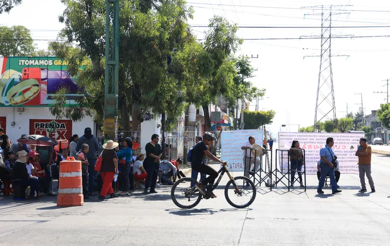 Ejidatarios bloquean Valsequillo y Las Torres por pago de tierras; advierten más cierres