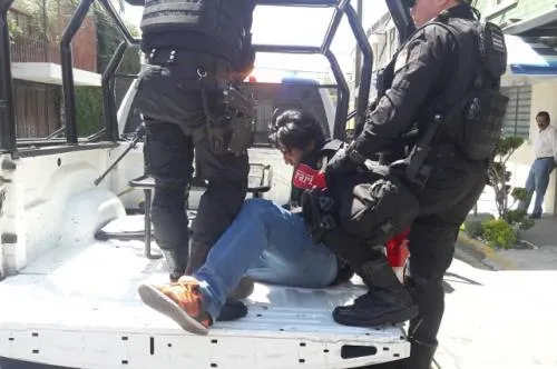 Detienen a sujeto que asaltó a joven en la colonia Bella Vista