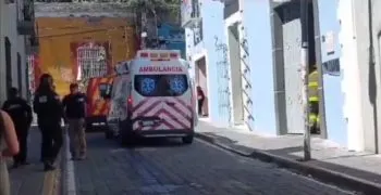 Tres personas lesionadas tras caída de un elevador en una casa de Atlixco