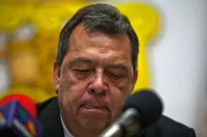 Gobierno de Ángel Aguirre ofreció 100 mp a padres de normalistas para callar