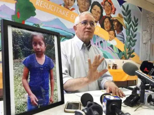 Revelan posible causa de muerte de niña migrante en EU
