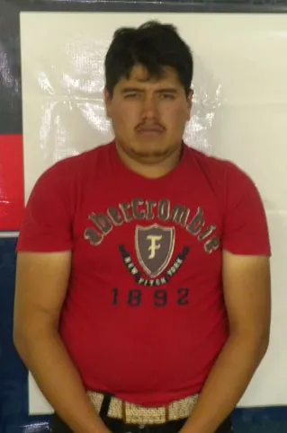 Estatales detienen a presunto narcomenudista en Chignahuapan