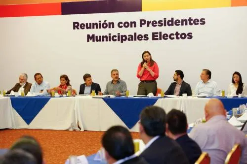 MEA pide a alcaldes electos de Por Puebla al Frente ser honestos y transparentes