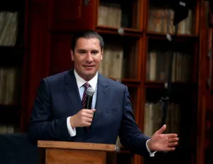 Moreno Valle celebra diálogo entre VW y sindicato