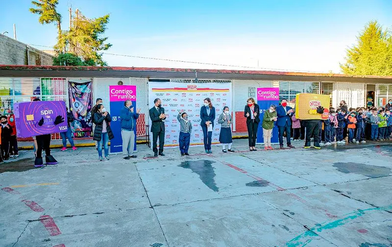 desayunadores-escolares-smdif-puebla-oxxo