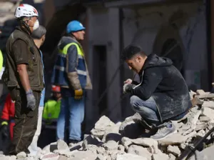 Peña Nieto envía condolencias a Italia tras sismo