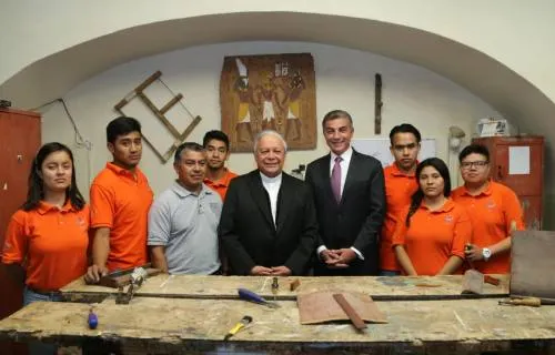 Tony Gali promueve el arte en espacios públicos