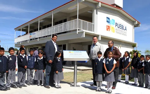 Arribo de empresas implica invertir más en educación: RMV