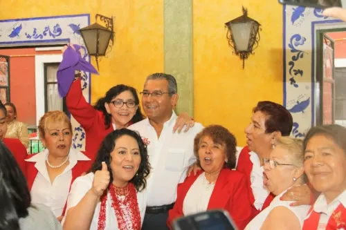 Distanciamiento entre el presidente y el candidato del PRI