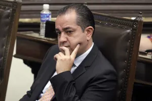 Diputados podrían ser castigados si no acuden a sus distritos