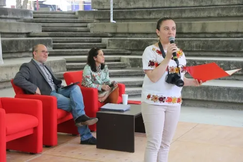 “Hablar de lengua materna implica pensar en la diversidad”: Soto Cortés