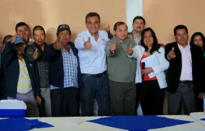 Líderes priistas se suman al proyecto de Mario Rincón