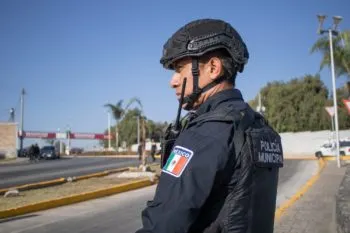 Policías de Atlixco frustran robo en casa habitación, hay tres detenidos