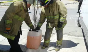 Descubren bodega de combustible robado, hay dos detenidos
