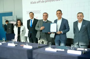 Firman Audi y Tec de Monterrey campus Puebla convenio de vinculación en favor de estudiantes