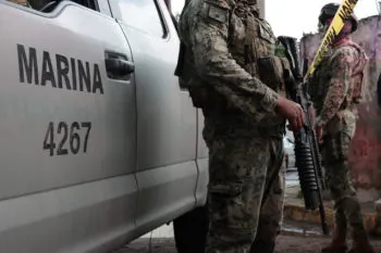 Atacan a balazos al secretario de Seguridad de Amozoc; un civil falleció durante la agresión