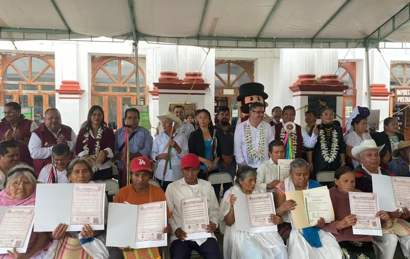 en-seis-meses-gobierno-estatal-entrega-mas-de-3-mil-actas