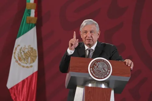 La terquedad del presidente y la banca rota del país